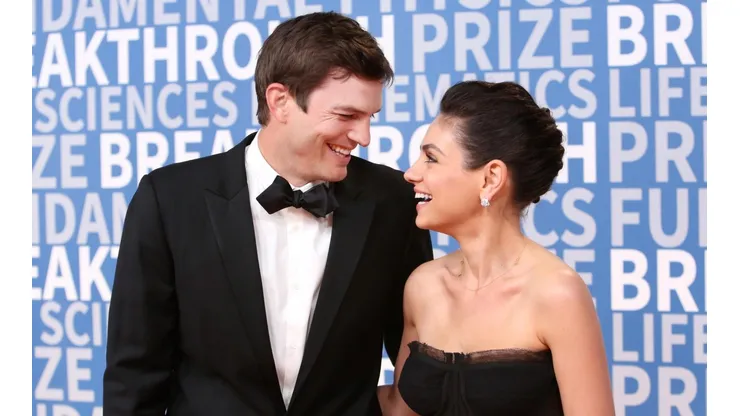 Bridgerton: la serie de Netflix incomodó a Mila Kunis y Ashton Kutcher