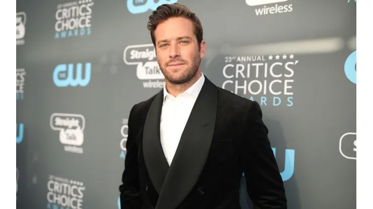 Armie Hammer rompió el silencio y responde a las acusaciones de canibalismo.