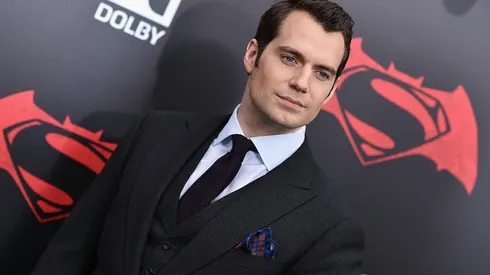 Fans de DC se organizan para pedir el regreso de Henry Cavill como Superman.