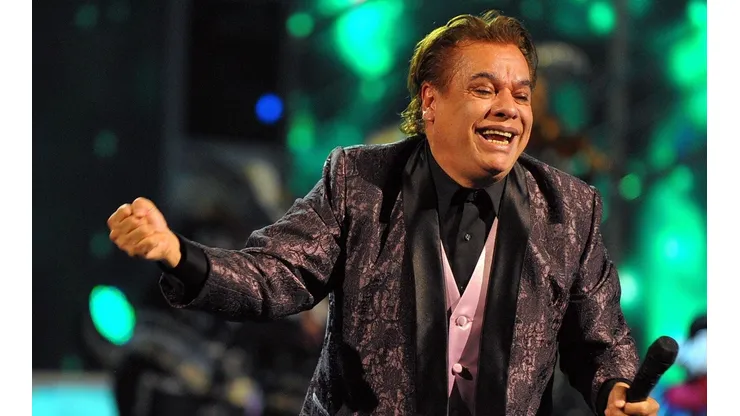 Juan Gabriel: series y películas sobre el cantante mexicano