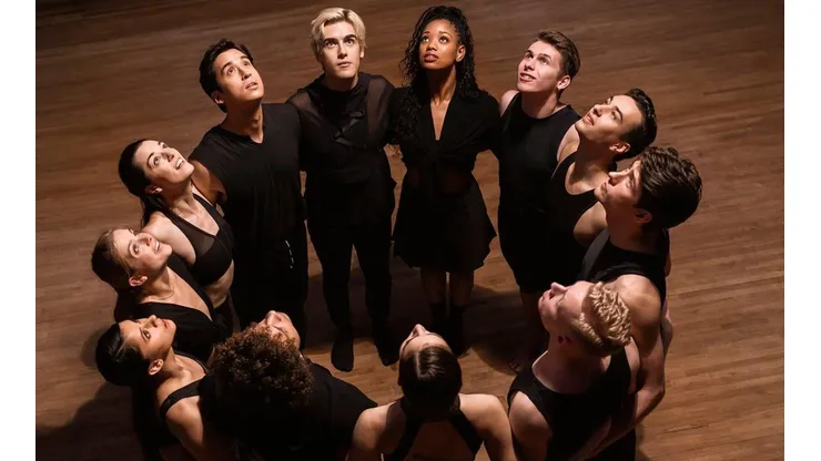 Tiny Pretty Things: la serie que desbancó a Gambito de Dama y comparan con Gossip Girl
