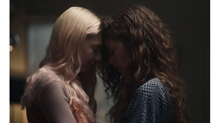 Hunter Schaffer y Zendaya en Euphoria