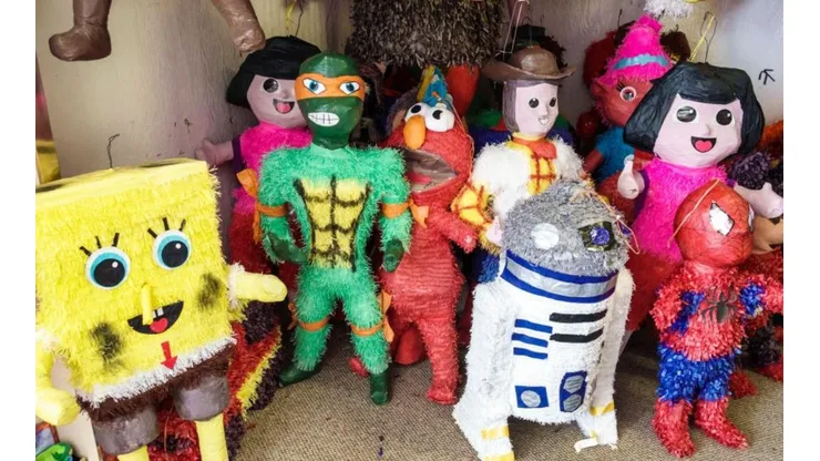 El video de Dross sobre una piñata diabólica que recordó a una película