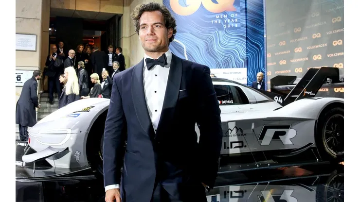 Piden que Henry Cavill sea el nuevo James Bond tras la elección de Lashana Lynch
