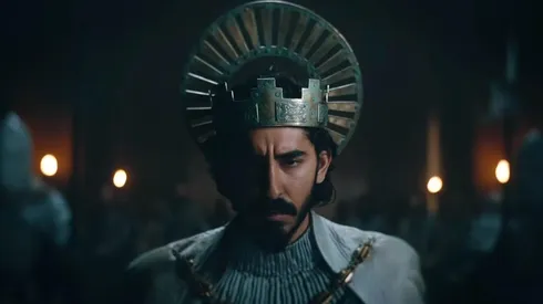 Calificación R para 'The Green Knight', la nueva película de Dev Patel.