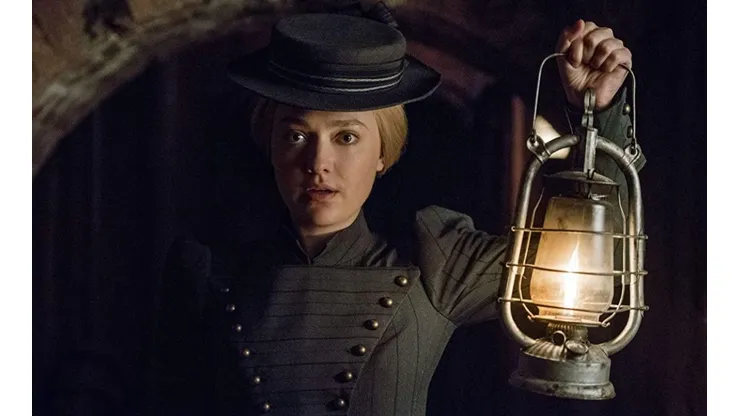 Dakota Faning en The Alienist
