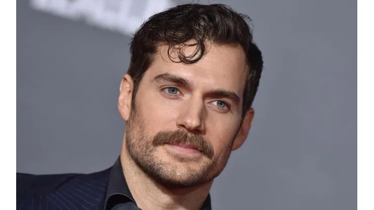 Curiosidades que probablemente no conocías sobre Henry Cavill.