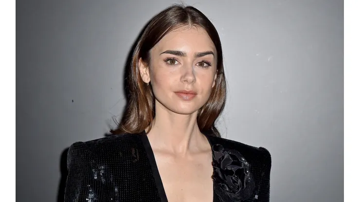 Lily Collins en la semana de la moda de París
