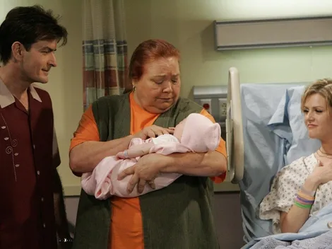 Murió Berta de Two And a Half Men: el mensaje de Charlie Sheen