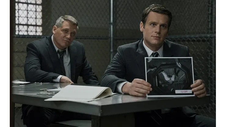 Holt McCallany y Jonathan Groff en Mindhunter