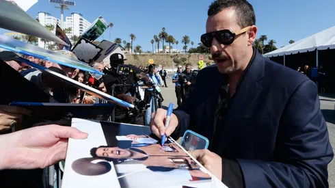 Adam Sandler reveló la bizarra estafa que sufrió por un autógrafo