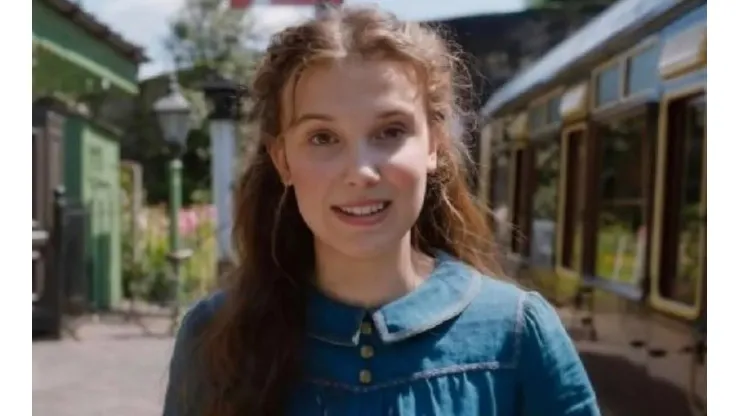 Millie Bobby Brown revela particular foto en el detrás de escena de 'Enola Holmes'