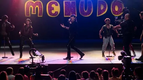 Súbete a mi moto: la serie sobre Menudo, el grupo que hizo famoso a Ricky Martin