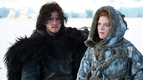 Lit Harrington y Rose Leslie en Game of Thrones