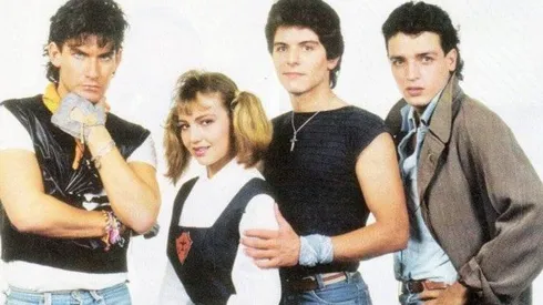 Póster promocional de Quinceañera