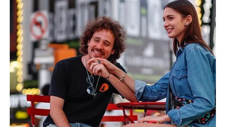 Luisito Comunica y la foto con su novia que generó un mar de críticas: las disculpas del youtuber