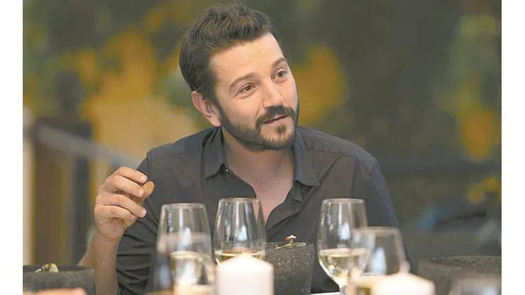 Pan y Circo: Diego Luna como nunca antes en la nueva serie de Amazon
