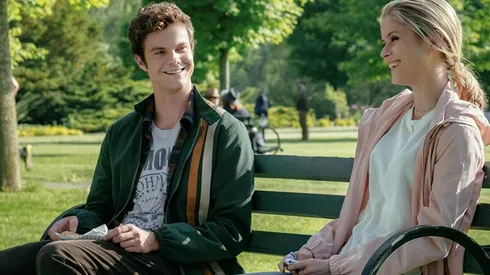 Jack Quaid y Erin Moriarty en The Boys