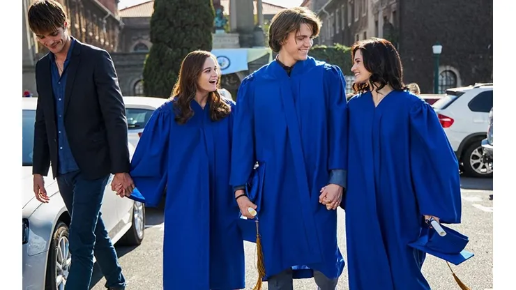 Jacob Elordi, Joey King, Joel Courtney y Meganne Young