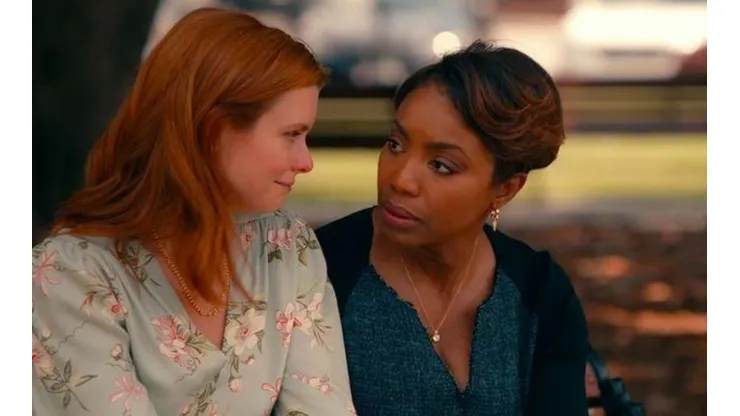 JoAnna Garcia Swisher y Heather Headley