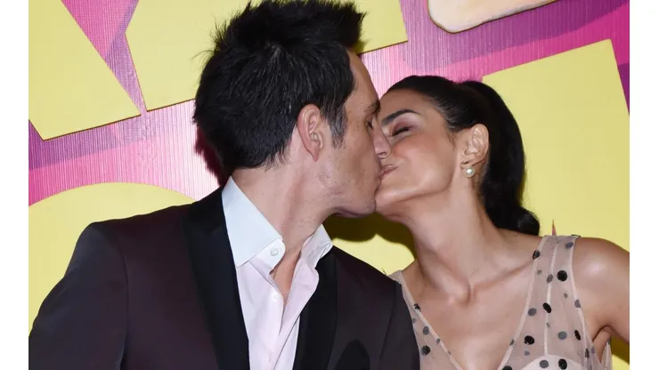 Mauricio Ochmann y Aislinn Derbez en 2017