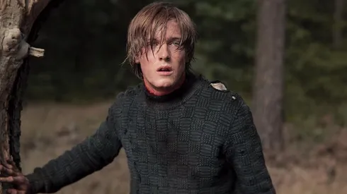 Louis Hofmann en Dark