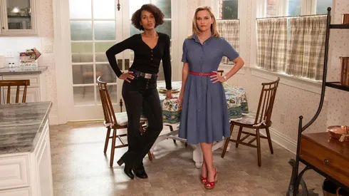 Reese Witherspoon y Kerry Washington Little en Fires Everywhere