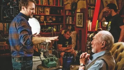 Rian Johnson en detrás de escenas de Knives Out