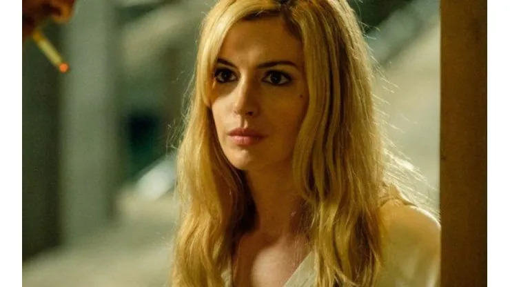 Anne Hathaway en Serenity