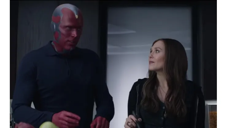 Elizabeth Olsen y Paul Bettany