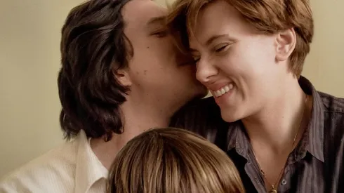 Adam Driver y Scarlett Johansson en Marriage Story