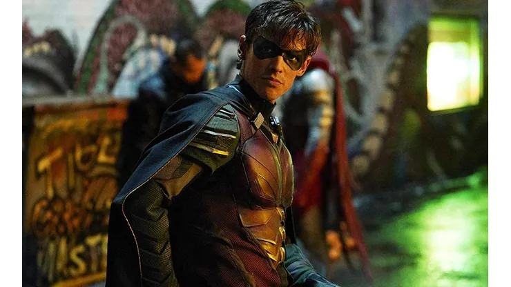 Brenton Thwaites en Titans