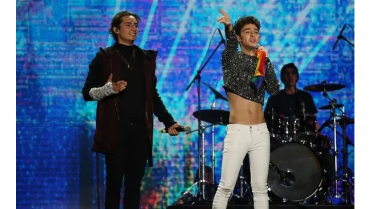 Joaquin Bondoni y Emilio MArcos juntos en escenario