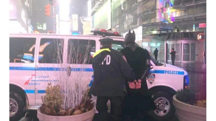 El Batman argentino en Nueva York está a salvo