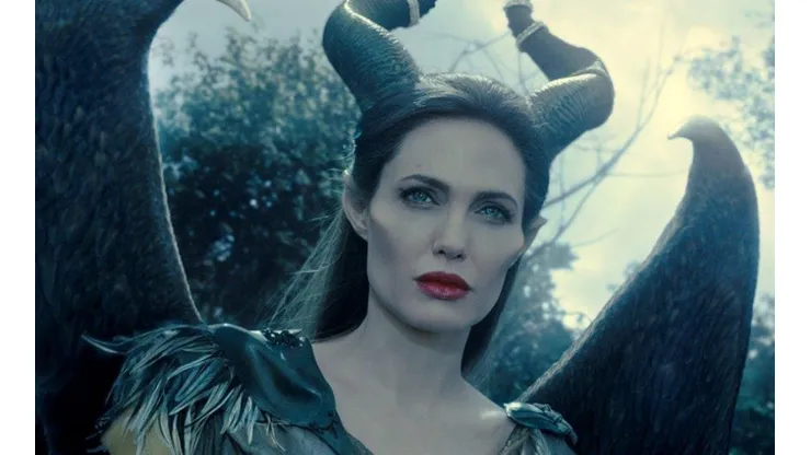 Angelina Jolie como Maléfica