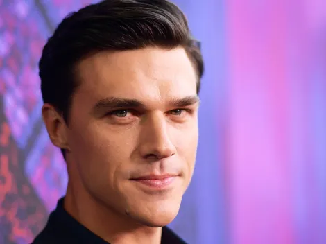 ¿Quién es Finn Wittrock, protagonista de ‘No te muevas’ en Netflix?