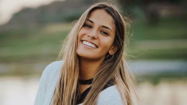 Joven y preciosa, Javiera se instaló con Diego en Europa (Instagram)