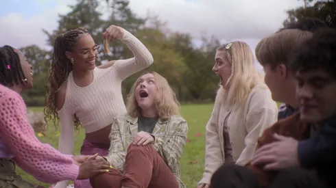 Escucha todas las canciones que aparecen en la temporada 3 de Heartstopper.