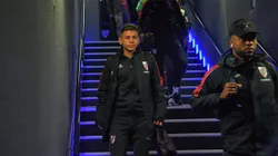 Tras su primera convocatoria en River, ¿quién se quedó con la camiseta del Diablito Echeverri?