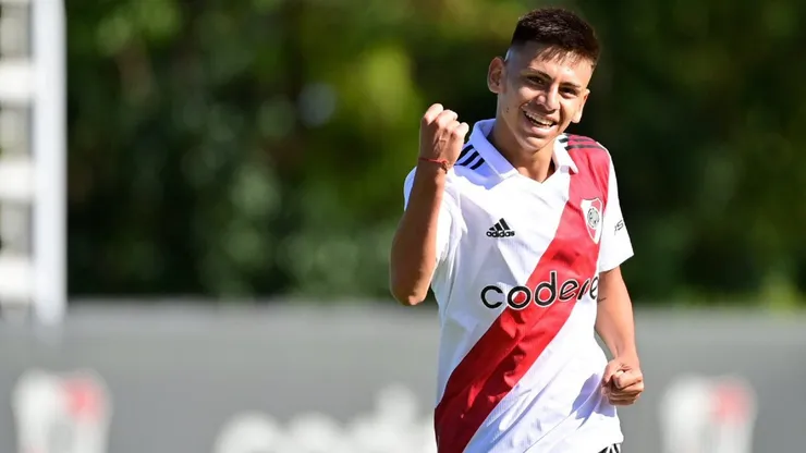 Claudio Echeverri estará a disposición de Martín Demichelis.
