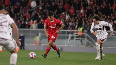 Con uno menos, Lanús le empató a Independiente sobre la hora