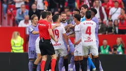 ¡Sin pelos en la lengua! El Huevo Acuña se enojó tras su expulsión ante Real Madrid