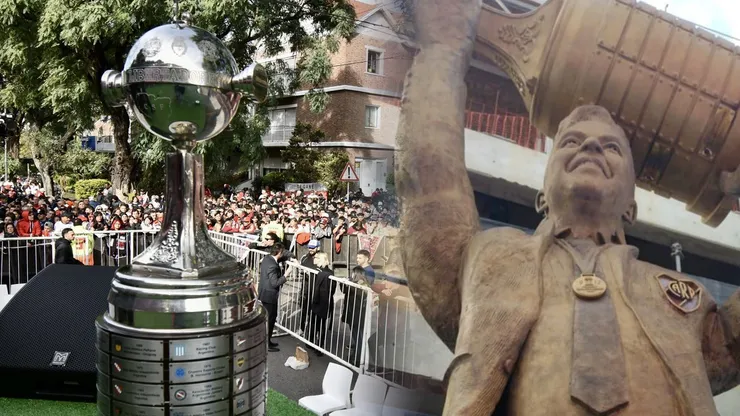 Los hinchas de River no perdonaron a Paulo Díaz y Paradela por ausentarse a la inauguración de la estatua de Gallardo