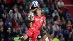 Reparto de puntos en La Paternal.