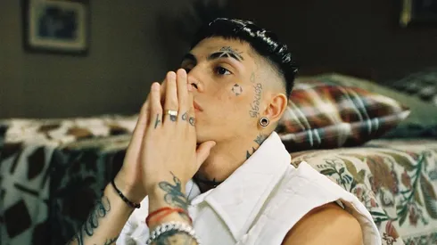 ¿Qué significa la palabra "serotonina" que usó Khea para su nuevo álbum?