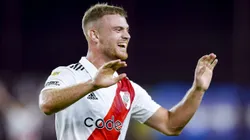 LANUS, ARGENTINA - MARCH 04: Lucas Beltran of River Plate celebrates after scoring the second goal of the team during a match between Lanus and River Plate as part of Liga Profesional 2023 at Estadio Ciudad de Lanus (La Fortaleza) on March 4, 2023 in Lanus, Argentina. (Photo by Marcelo Endelli/Getty Images)