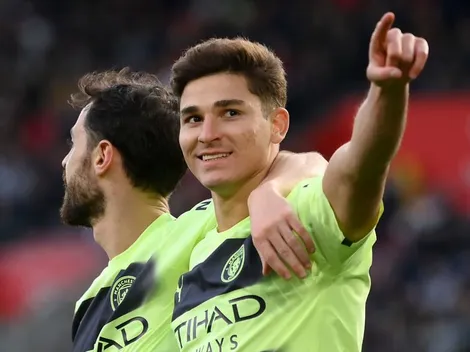 Los hinchas del Manchester City se rindieron ante los pies de Julián Álvarez: "Es brillante"