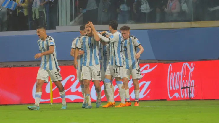 Sufrió, pero festejó: Argentina le ganó a Uzbekistán en el debut del Mundial Sub 20