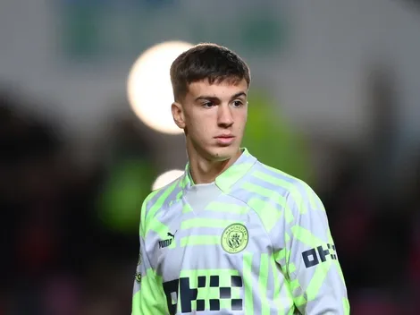 ¿Máximo Perrone es campeón de la Premier League 2023 con Manchester City?