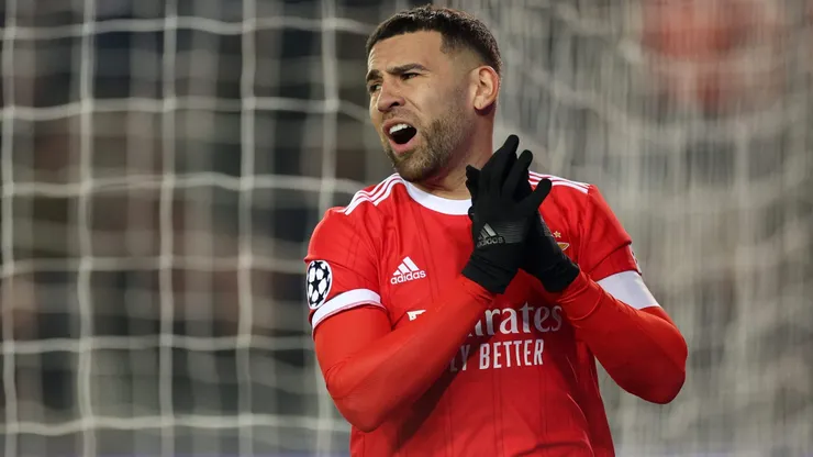 Tras rechazar a River, estaría definido el futuro de Otamendi